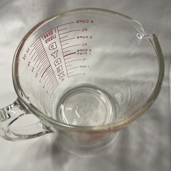 Vintage Pyrex #532 D Handle 4-Cup 1-Quart Red Lettering Glass Measuring Cup USA - Picture 5 of 10